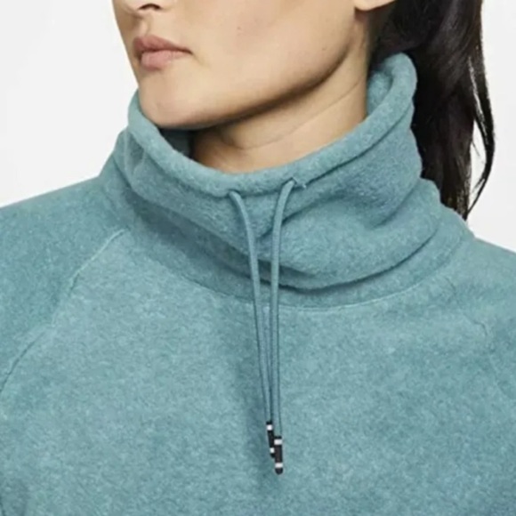 Nike Therma Fleece Funnel Neck Pullover Sweatshirt in Teal Blue - Picture 3 of 10